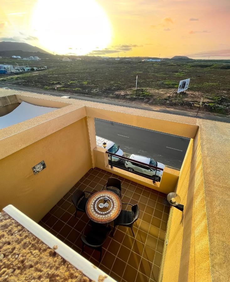 Sunset Corralejo Con Solarium Privado Коралео Екстериор снимка